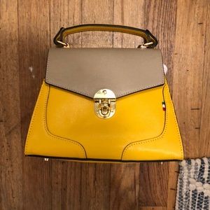 Adorable Italian leather purse